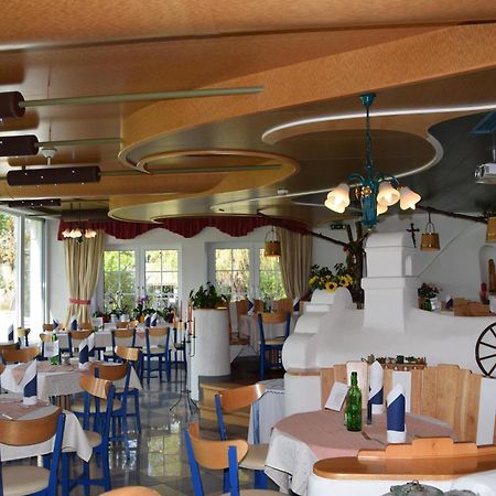 Seehotel Herlinde Podersdorf am See Ngoại thất bức ảnh