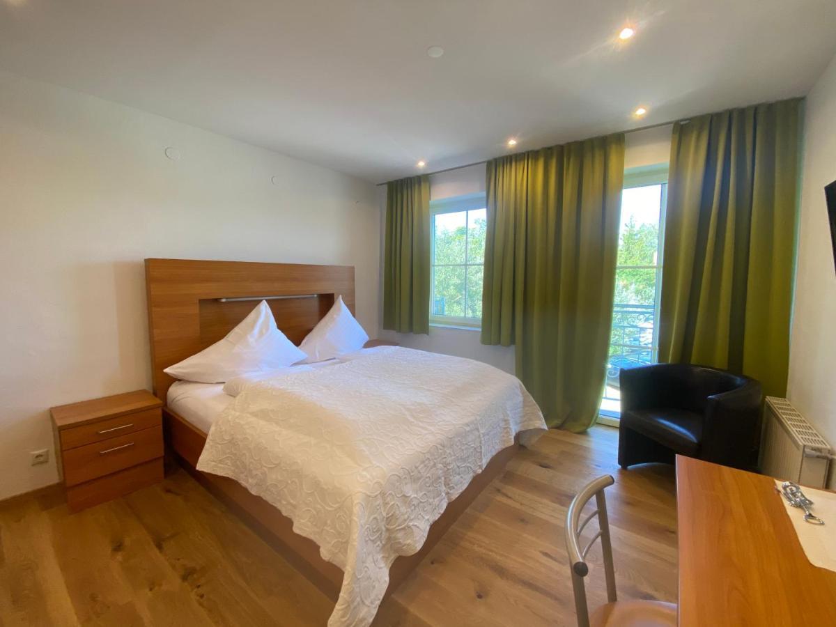Seehotel Herlinde Podersdorf am See Ngoại thất bức ảnh