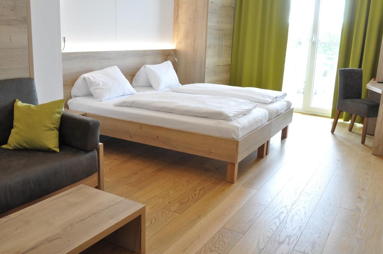 Seehotel Herlinde Podersdorf am See Ngoại thất bức ảnh