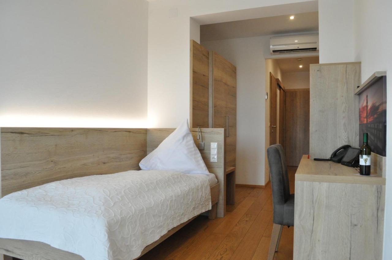 Seehotel Herlinde Podersdorf am See Ngoại thất bức ảnh