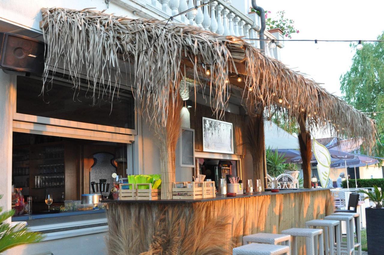 Seehotel Herlinde Podersdorf am See Ngoại thất bức ảnh