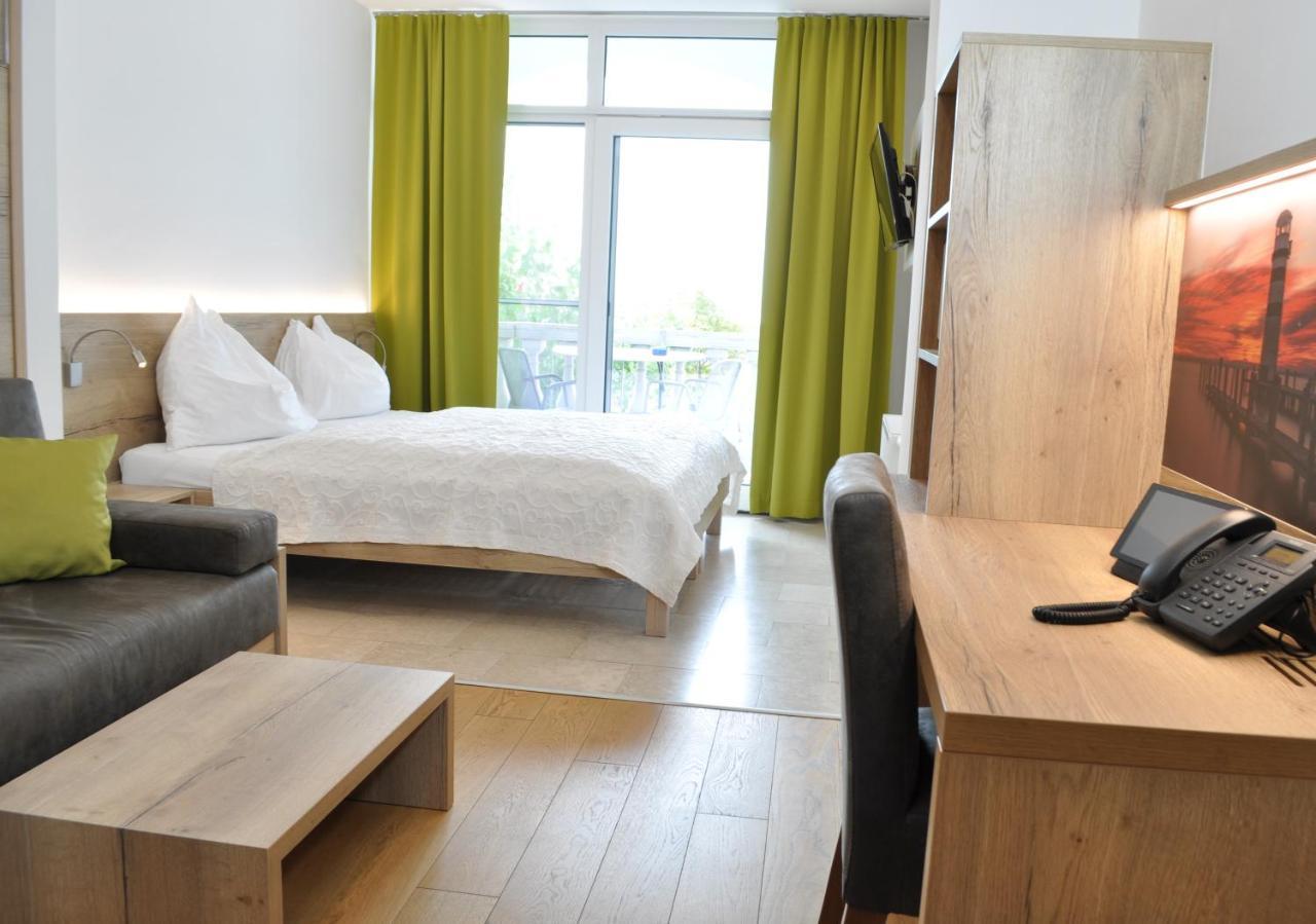 Seehotel Herlinde Podersdorf am See Ngoại thất bức ảnh