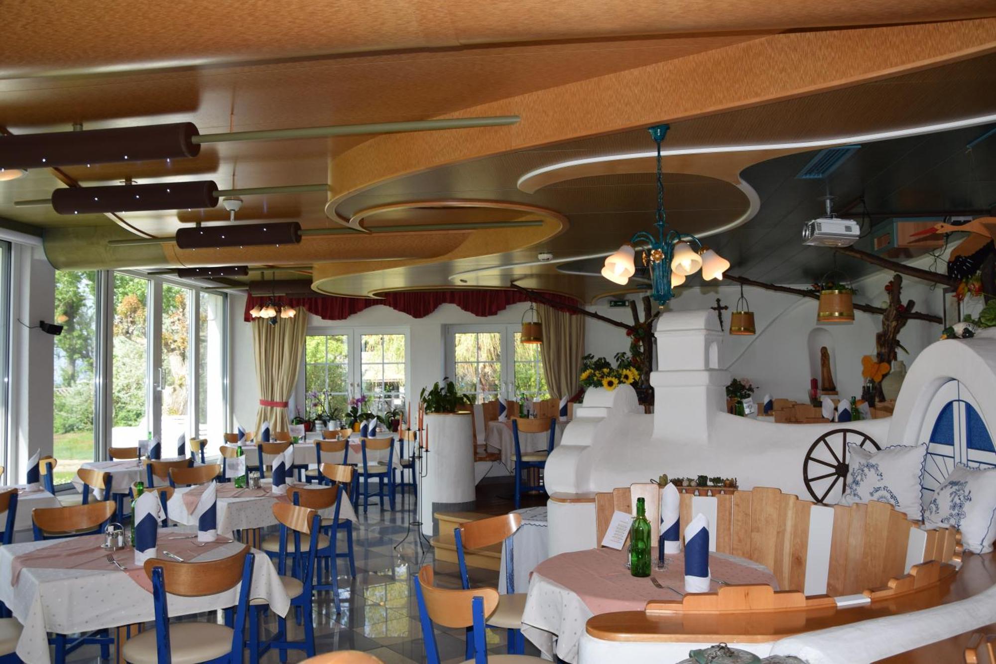 Seehotel Herlinde Podersdorf am See Ngoại thất bức ảnh